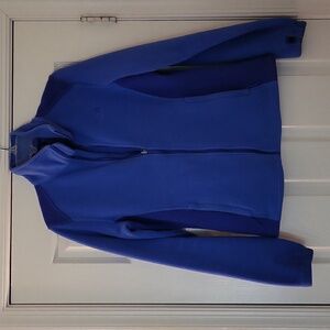 Perry winkle color north face jacket med. Good condition